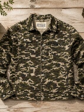 White Mark Women’s Camouflage Utility Jacket - Green Camo